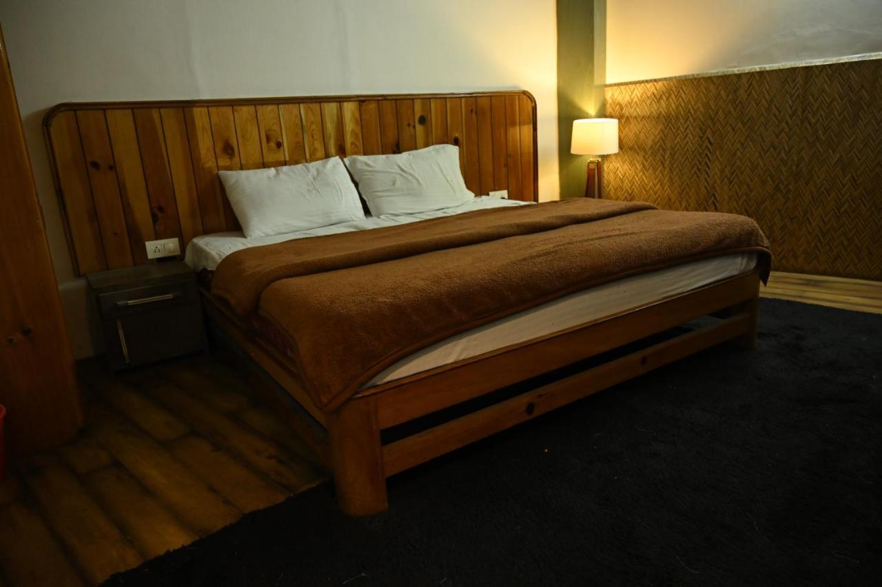 Hotel Manali Mahal Экстерьер фото